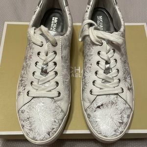 Michael Kors sneakers. Silver and white. Size 9
